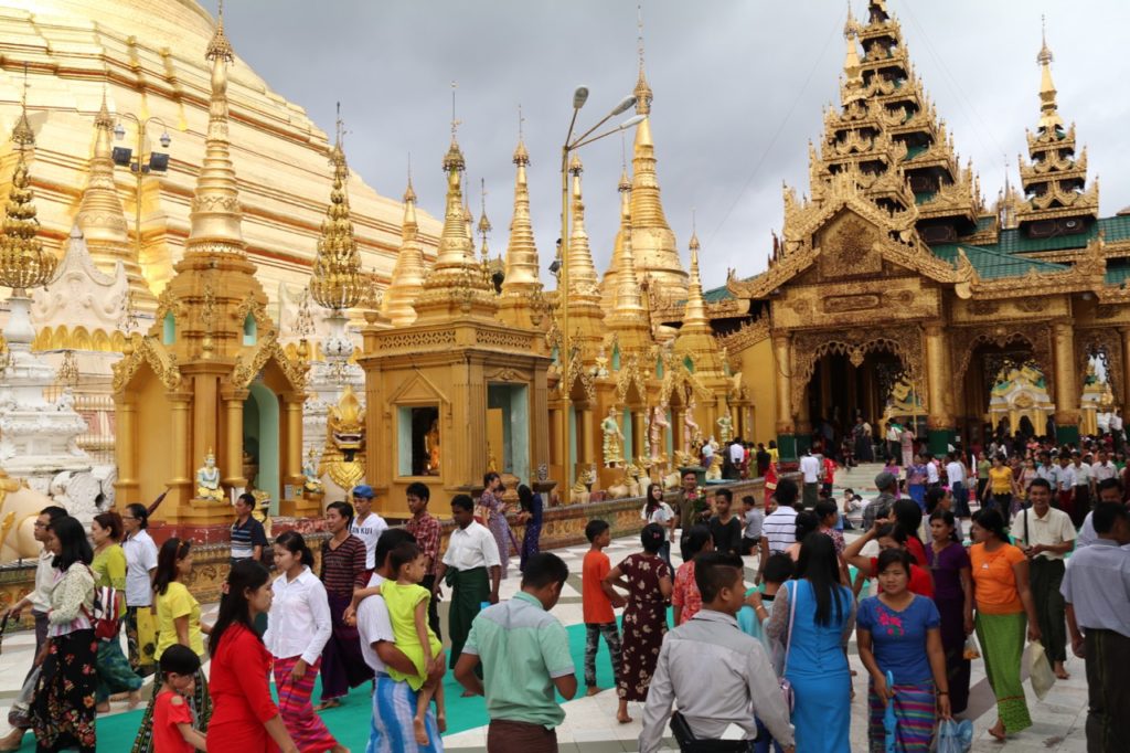 SHWEDAGON PAGODA