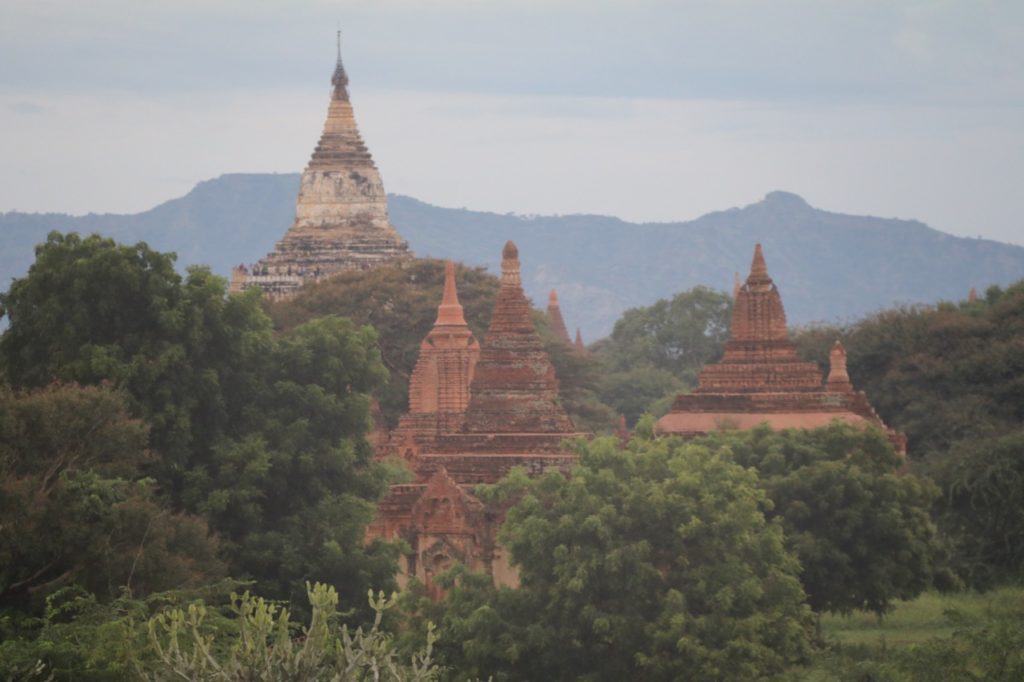 THE TEMPLES OF BAGAN