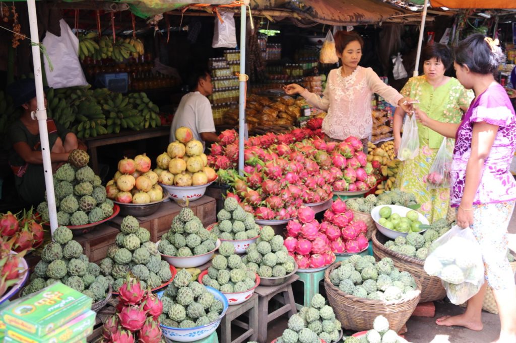 DRAGON FRUITS, CUSTARD APPLES AND GUAVA