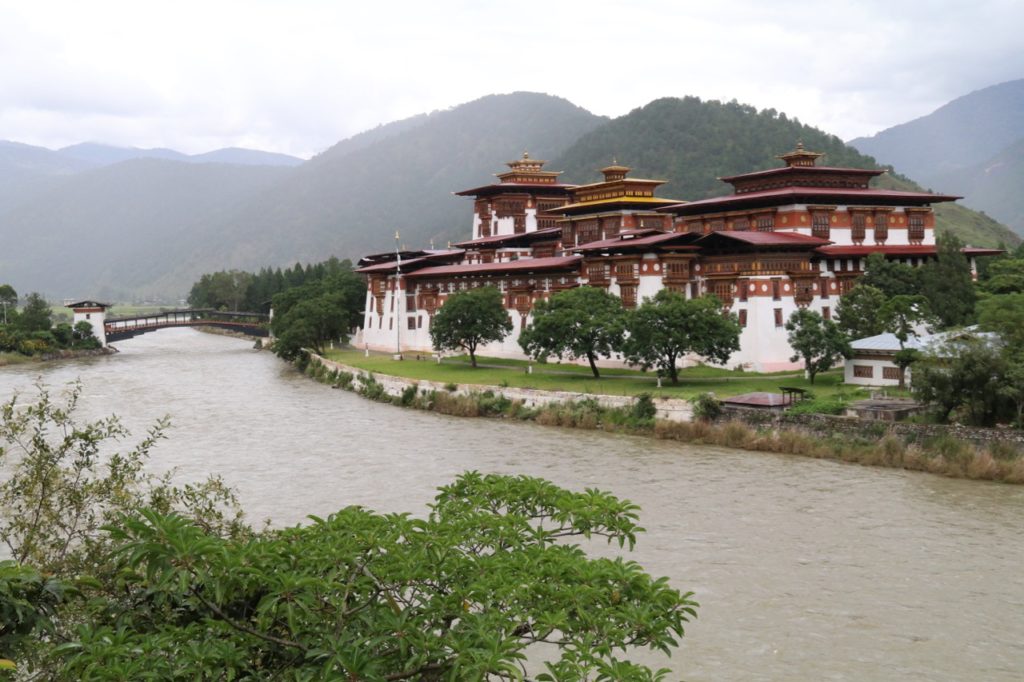 The impressive Punakha Dzong