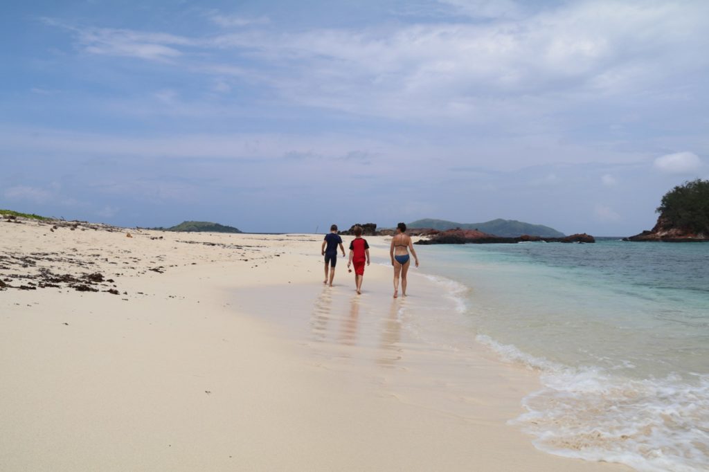 Stunning Modriki Island where Castaway the movie was filmed