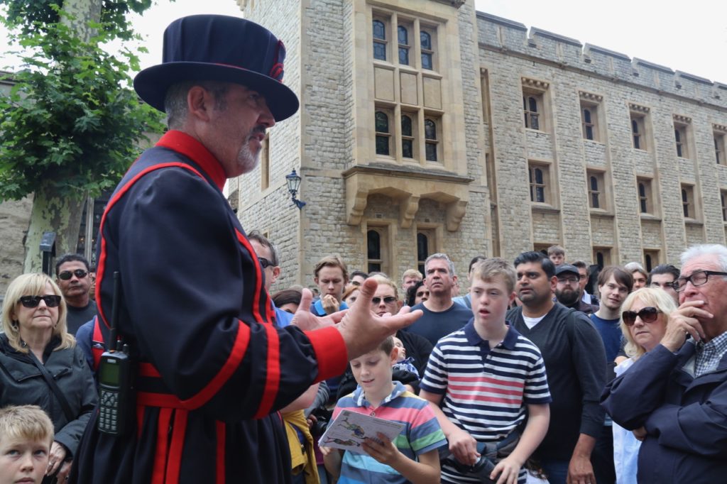 Yeomen Warder tours at the Tower of London