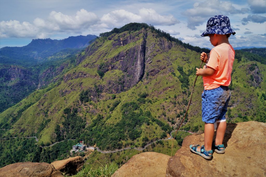 Hiking Little Adams Peak in Sri Lanka - Travelynn Family