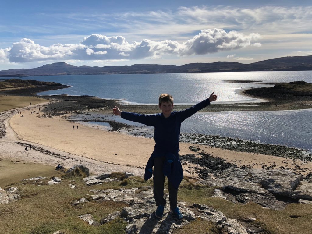 Hiking to the Claigan Coral beaches