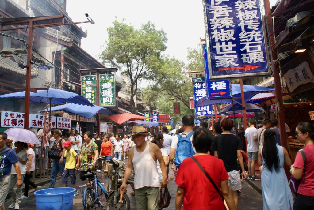 The crowds on Muslim Street in Xi'an