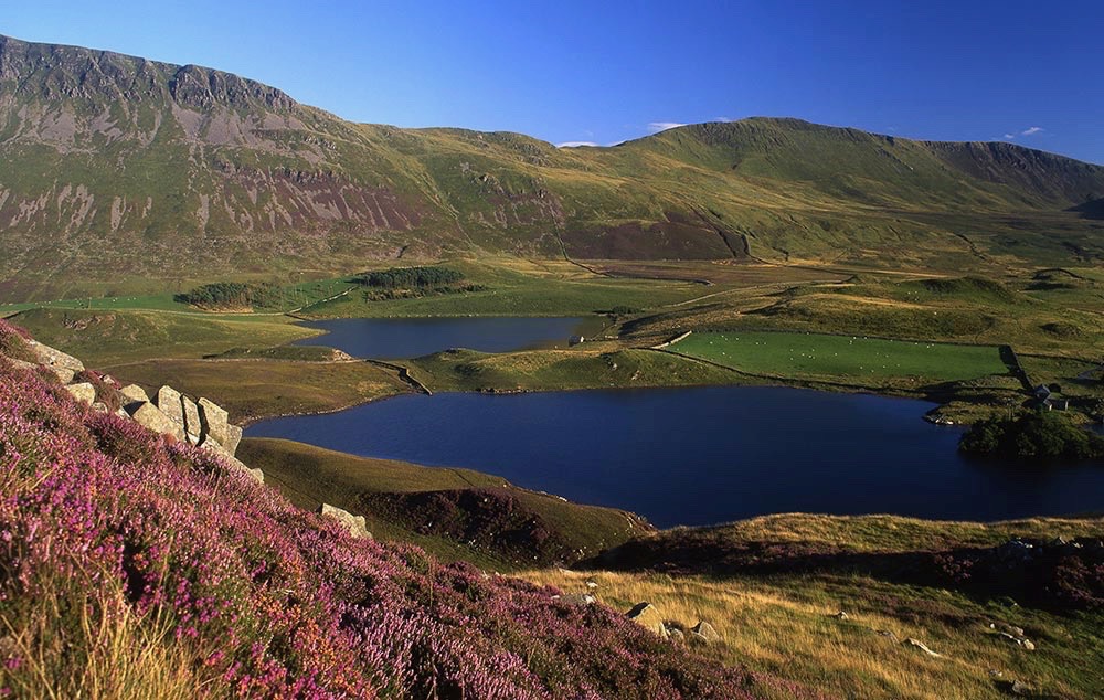 Hiking Llynnau Cregennen, the Cregennen Lakes, Snowdonia National Park