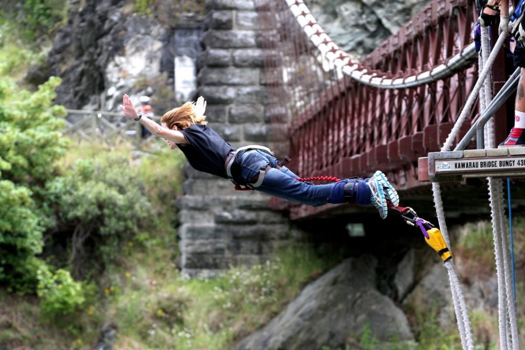 Bungee jumping in Queenstown